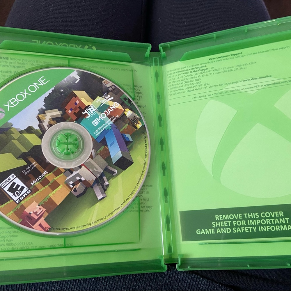 Minecraft Xbox One Edition - Picture 4 of 4